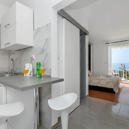 Apartman Nika & Karlo Makarska
