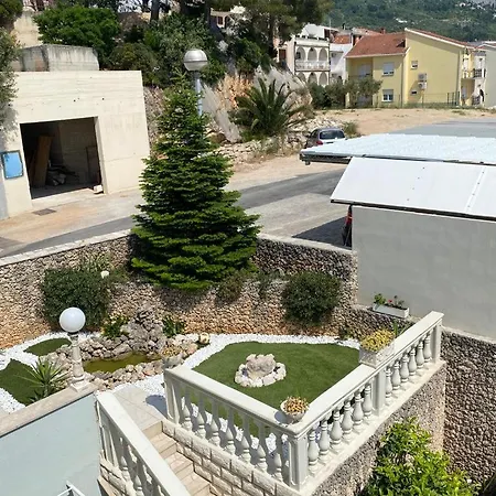 Nika & Karlo Apartman