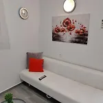 Nika & Karlo Apartment *