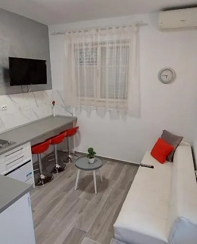 Nika & Karlo Apartment