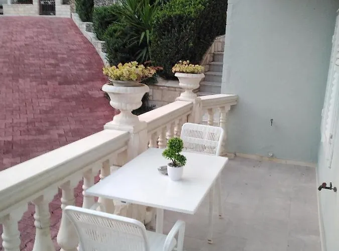 Nika & Karlo Apartman Makarska