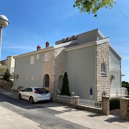 Nika&karlo * Makarska